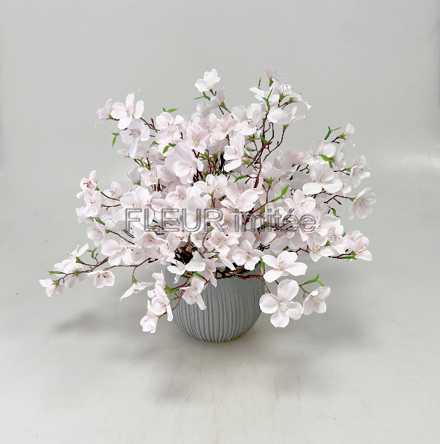 Dekorace 40x38cm vč.květníku